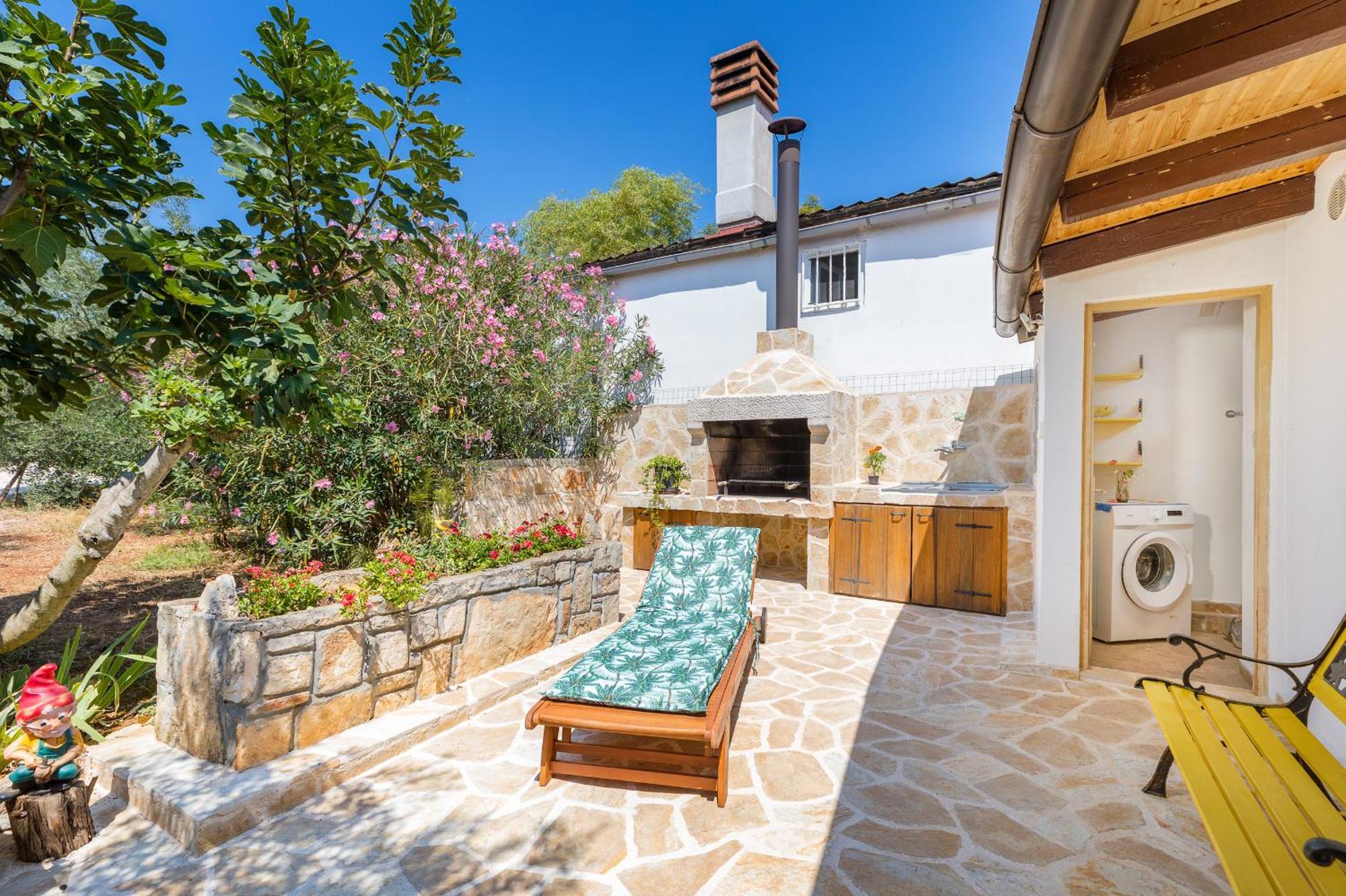 Casa De Flores, Ace Location - 100M From Bodinka Beach , Free Parking, Nature'S Heaven Peroj Zewnętrze zdjęcie